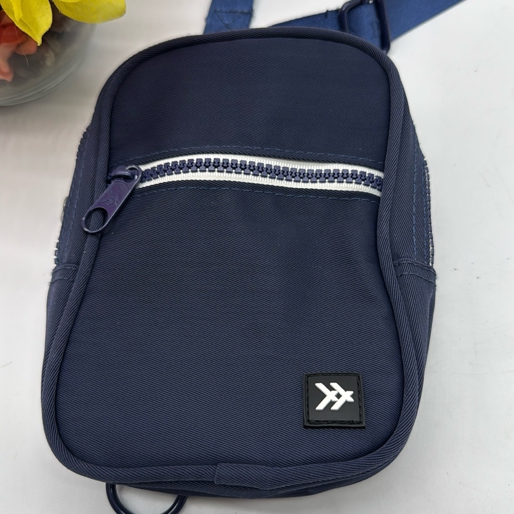 Thread navy blue crossbody nylon travel bag MCB7121P